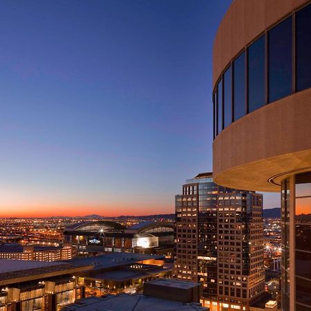 Hyatt Regency Phoenix Downtown - No Destination Fees Bagian luar foto