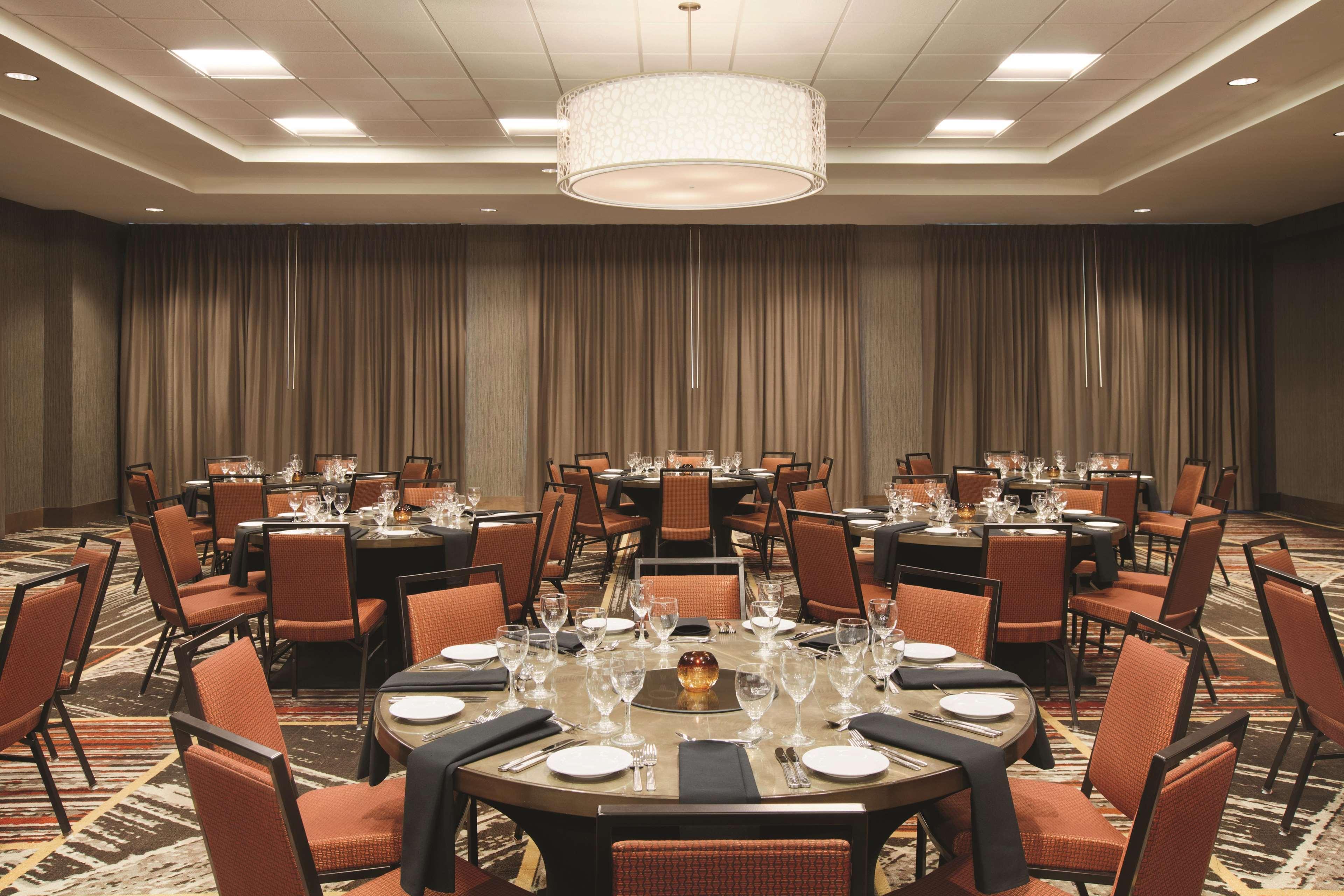 Hyatt Regency Phoenix Downtown - No Destination Fees Bagian luar foto