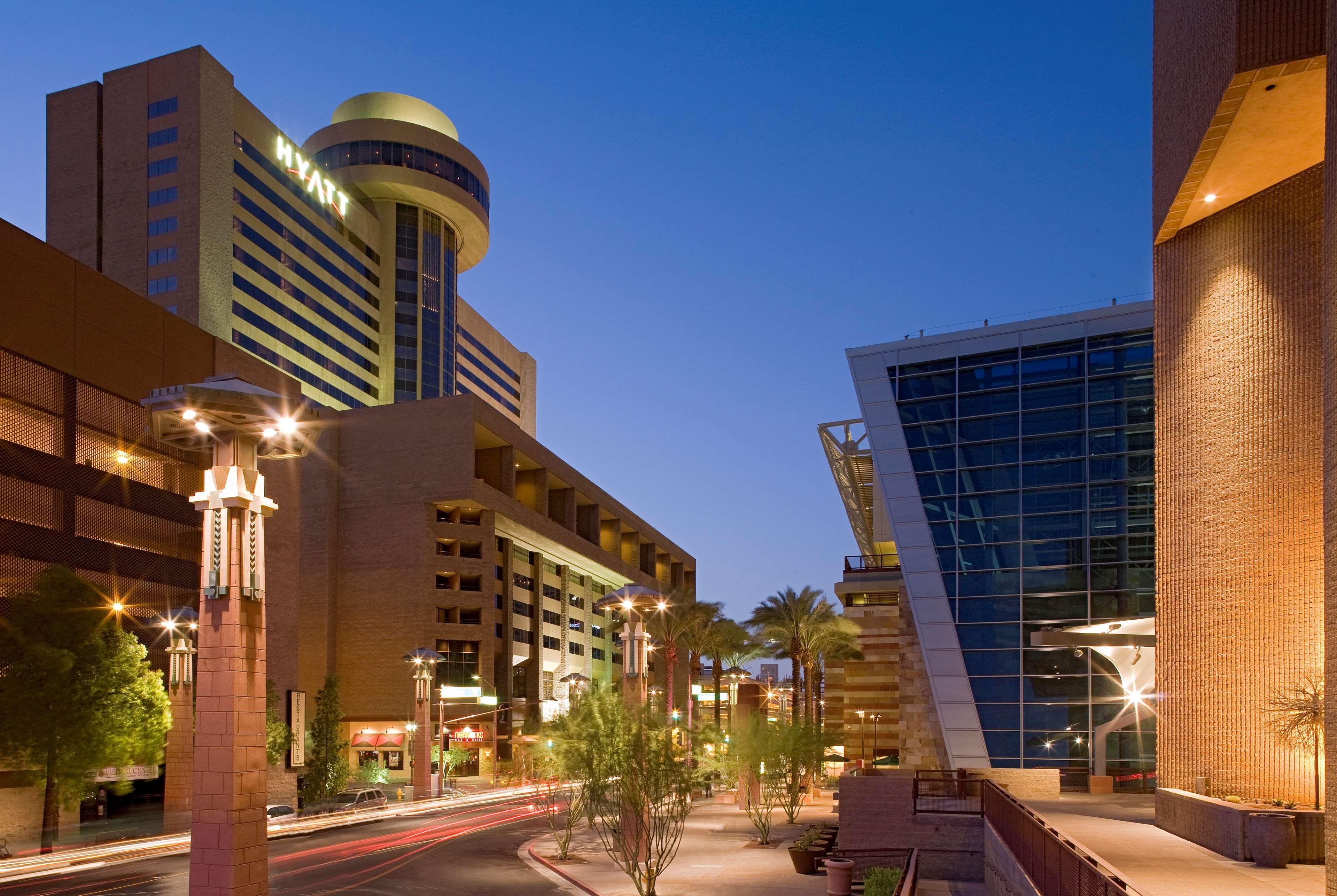 Hyatt Regency Phoenix Bagian luar foto