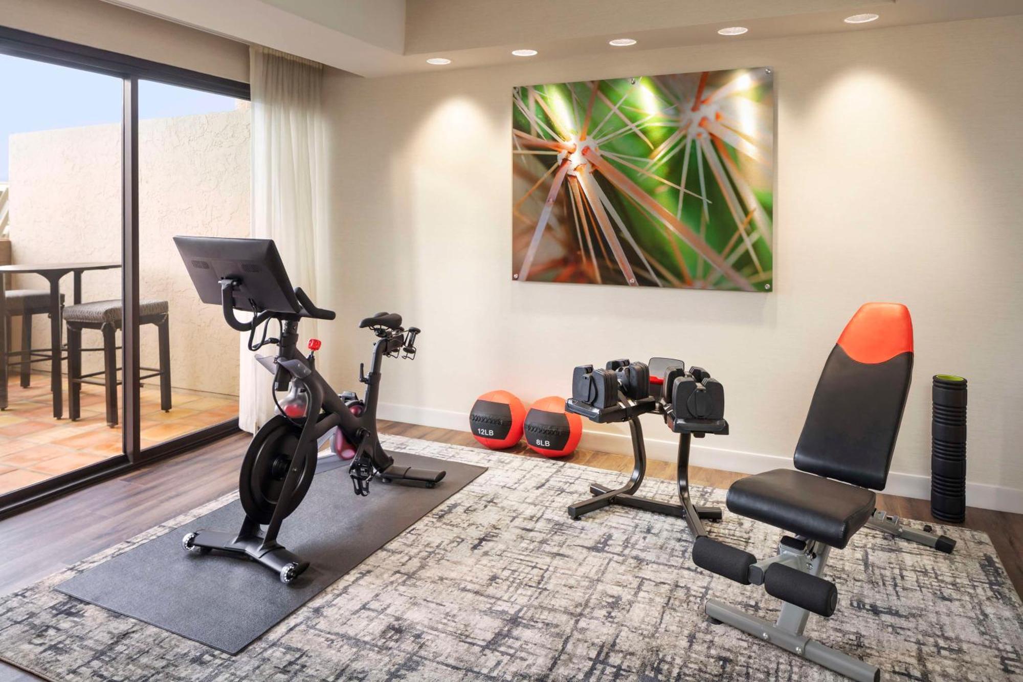 Hyatt Regency Phoenix Downtown - No Destination Fees Bagian luar foto