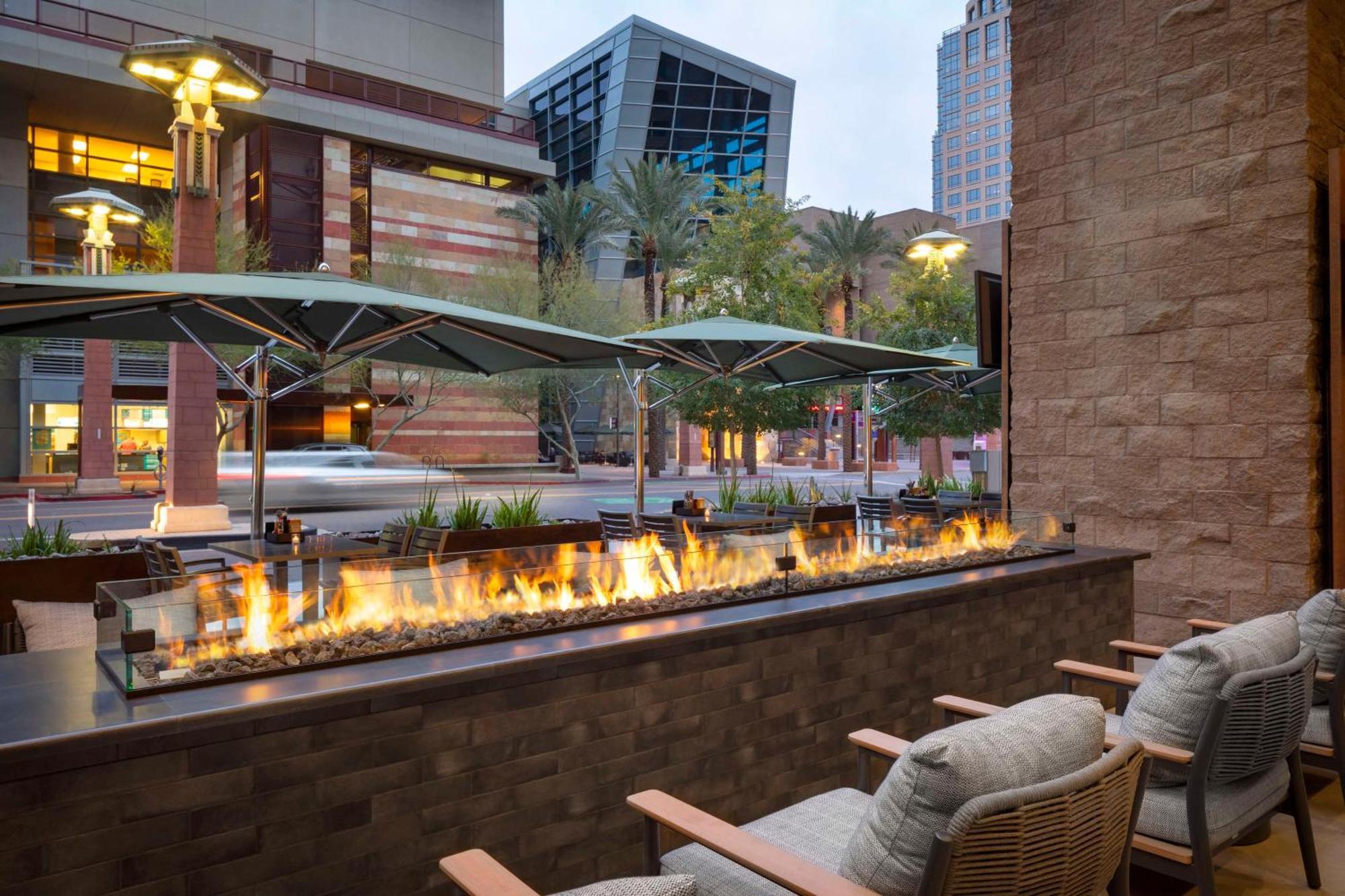 Hyatt Regency Phoenix Bagian luar foto