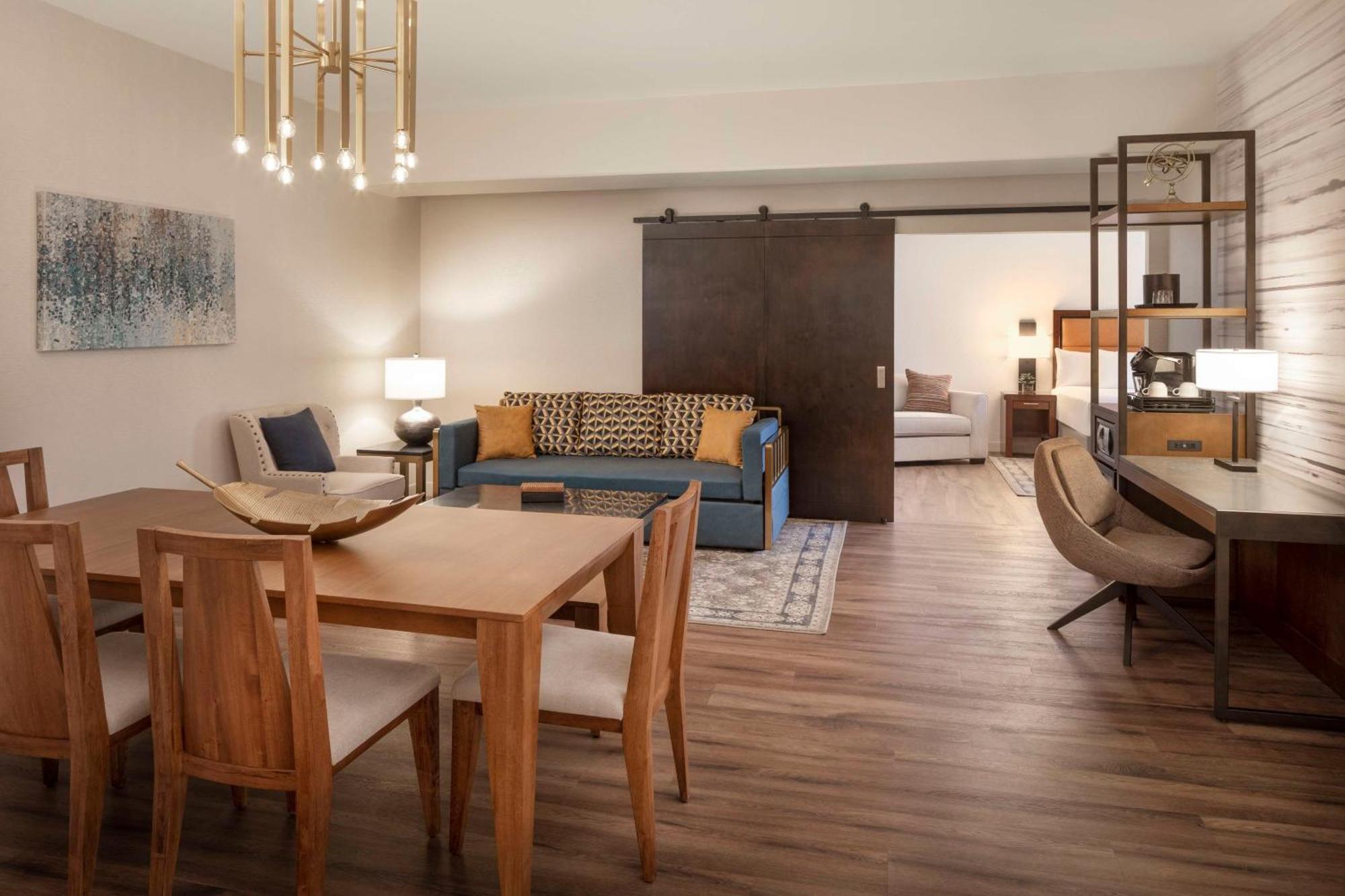 Hyatt Regency Phoenix Downtown - No Destination Fees Bagian luar foto