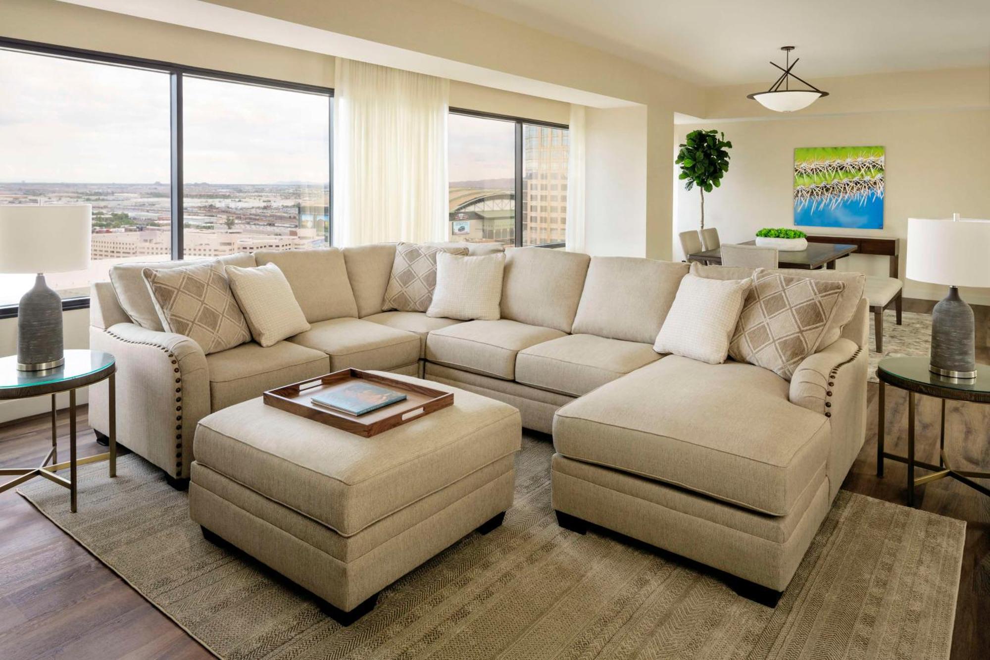 Hyatt Regency Phoenix Downtown - No Destination Fees Bagian luar foto